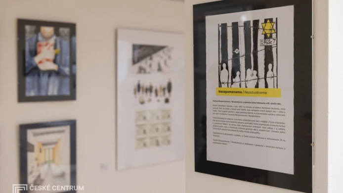 Fotografie z otvorenia výstavy NEZAPOMENEME / NEZABUDNEME