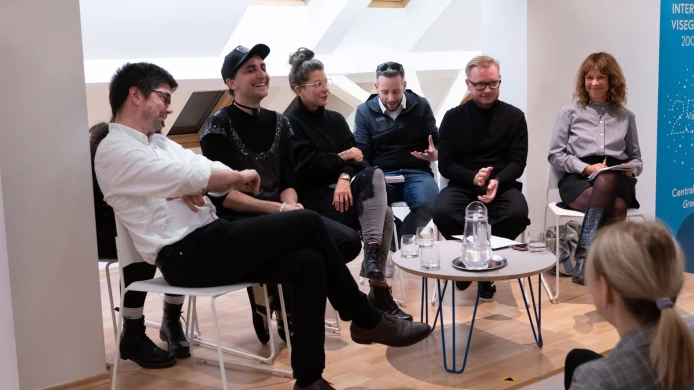 V Českém domě zazněla současná visegrádská literatura