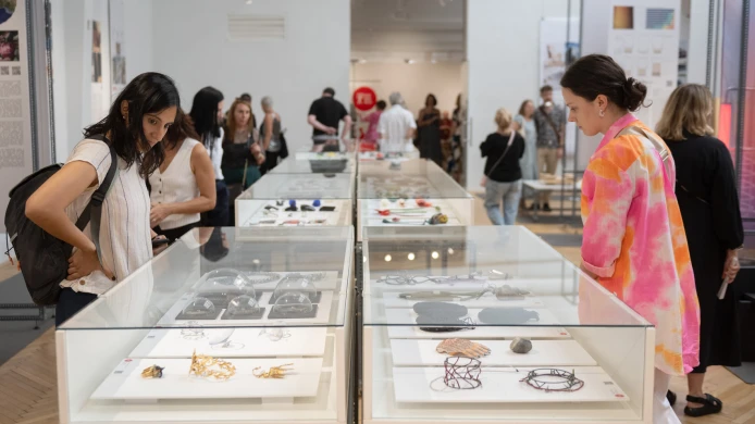 Vernisáž výstavy Design Without Borders 2024 - Galerie Umelka