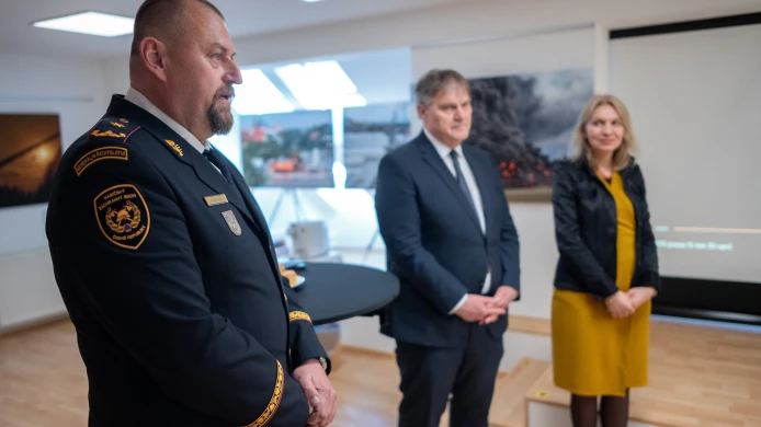 Vernisáž Výstavy fotografií k 25. výročia založenia Hasičského záchranného zboru ČR