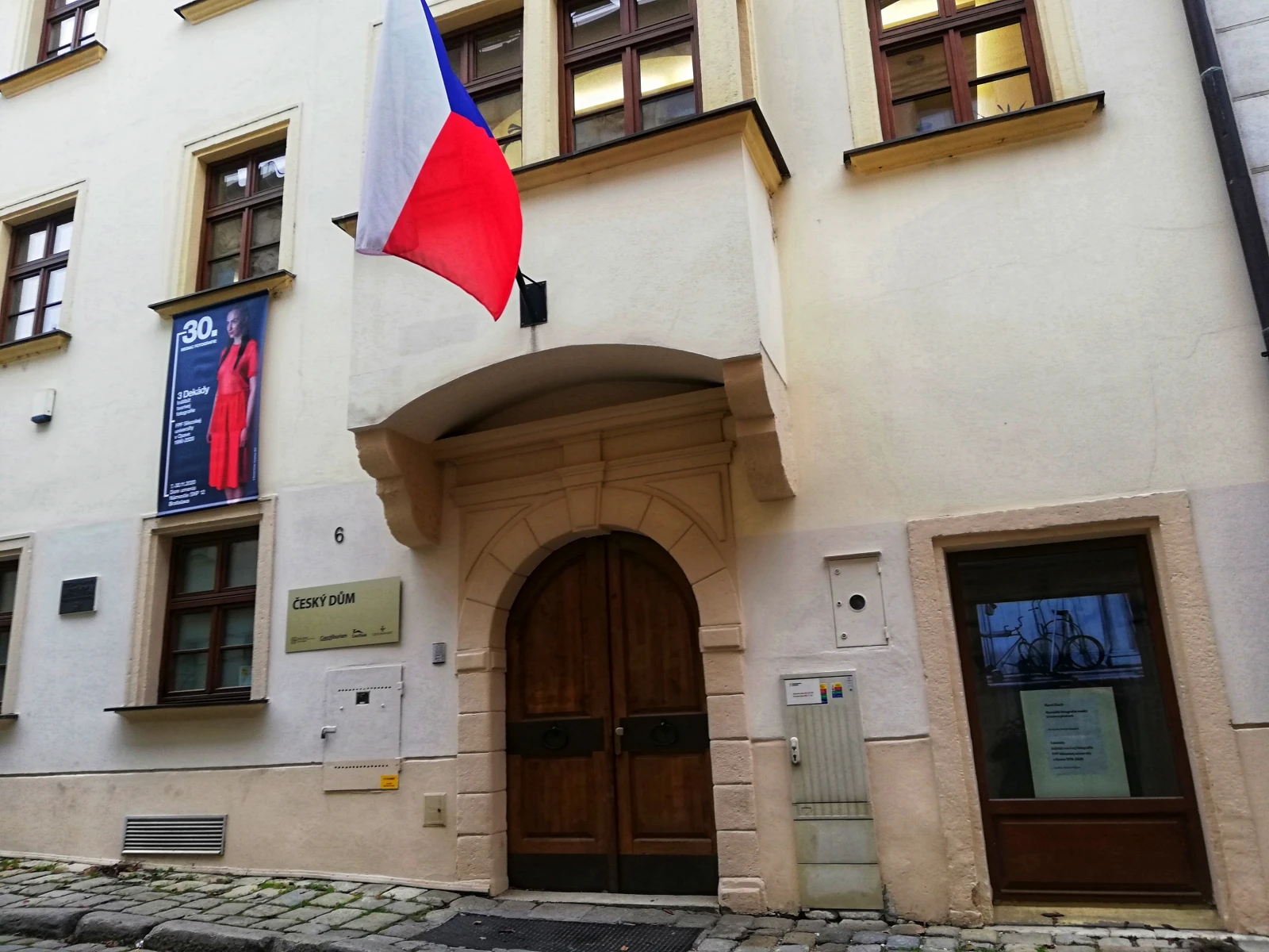 Newsletter: České centrum na Měsíci fotografie 2020