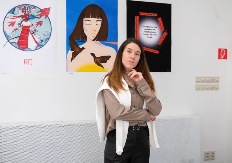 Autorka vítězného plakátu Elena Kulish na vernisáži