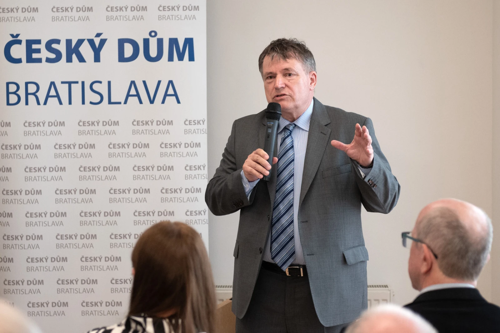 Profesor Jan Rychlík v Českém domě