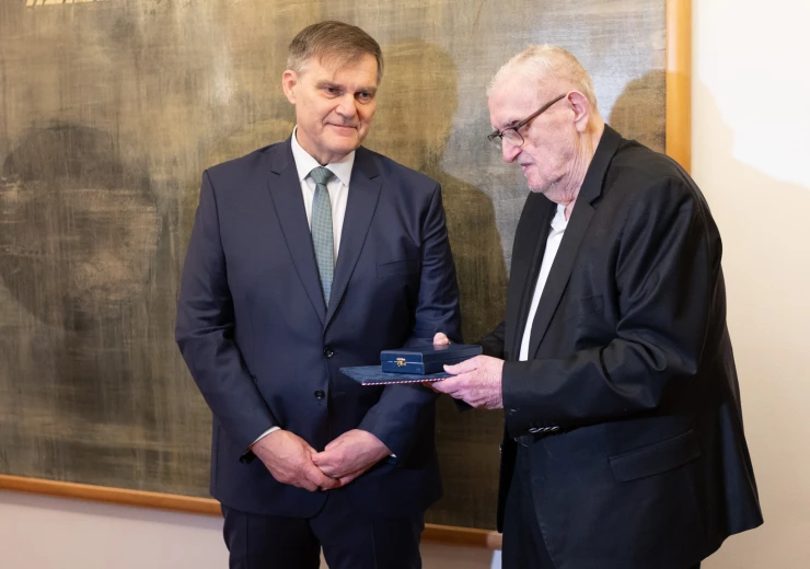 feldek_diplomacia-ocenenie_foto-peter-korcek_web_0004-1739464810.jpg