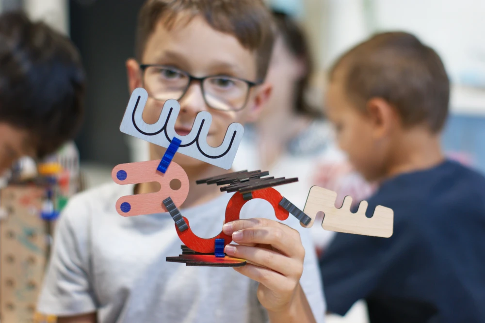 Mini Wonders | workshop so stavebnicou TOTEMO