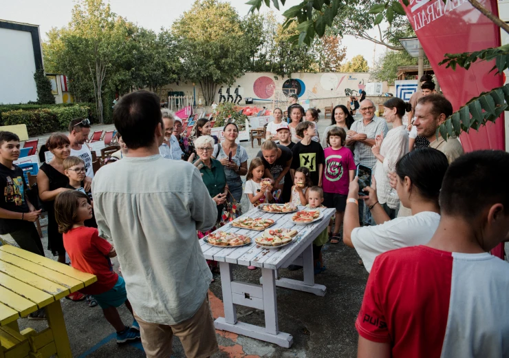 masa-comunitara_centrul-ceh-foto_diana_paun-(1).jpg
