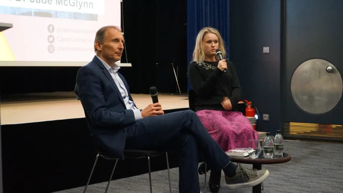 Projekce filmu Svědkové Putinovi a debata s Jade McGlynn