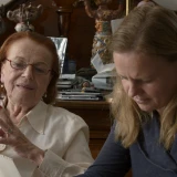 janzurka_janzurova_letter_reading.jpg