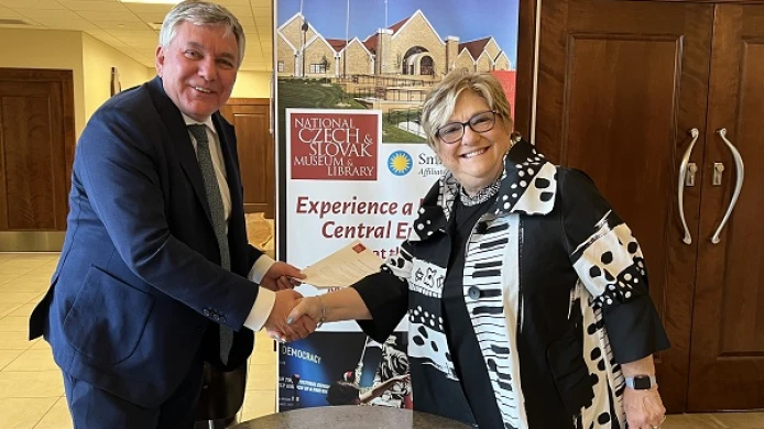 Memorandum of Understanding with the National Czech & Slovak Museum & Library in Iowa