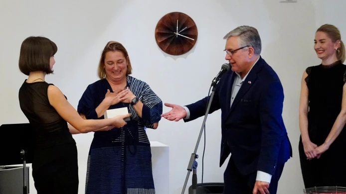 Beautiful Work Exhibition Opening and a Crystal Heart of Gold for Petra Valentova