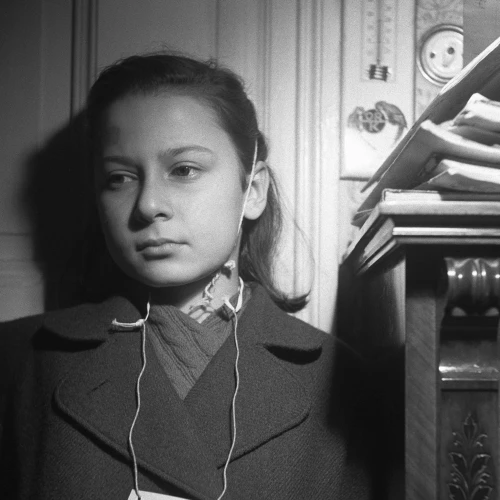 Flight to Freedom - The story of a woman whose young face became a symbol of the Holocaust for Czech Jews as told through the eyes of photographer Jan Lukas