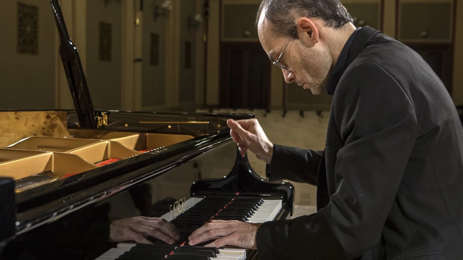 Piano Recital of David Kalhous
