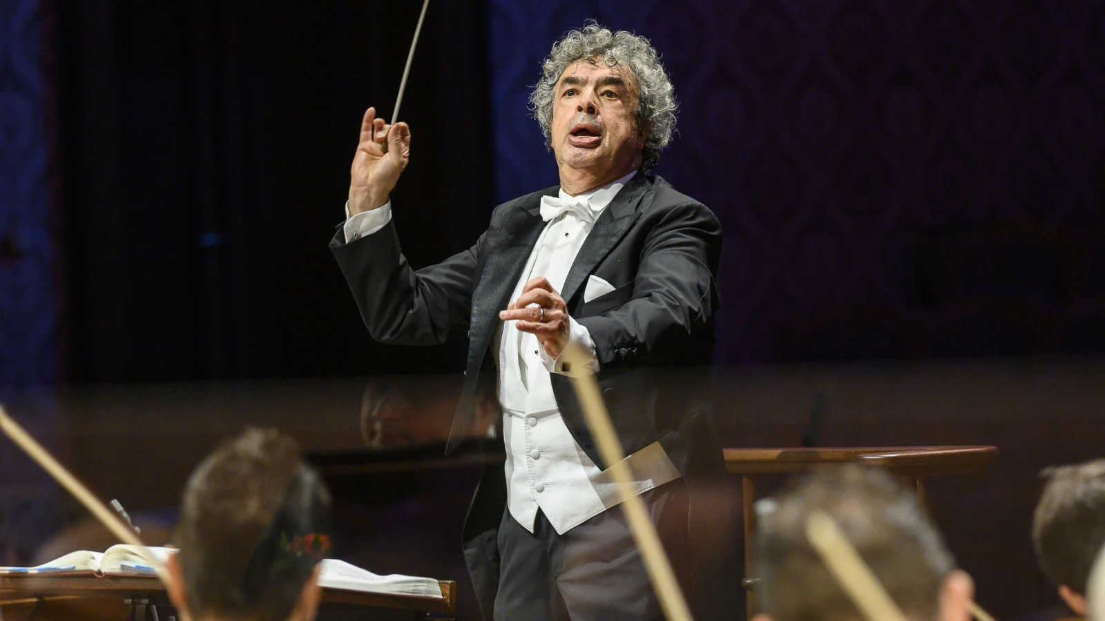 Semyon Bychkov and The Czech Philharmonic - Live Concert