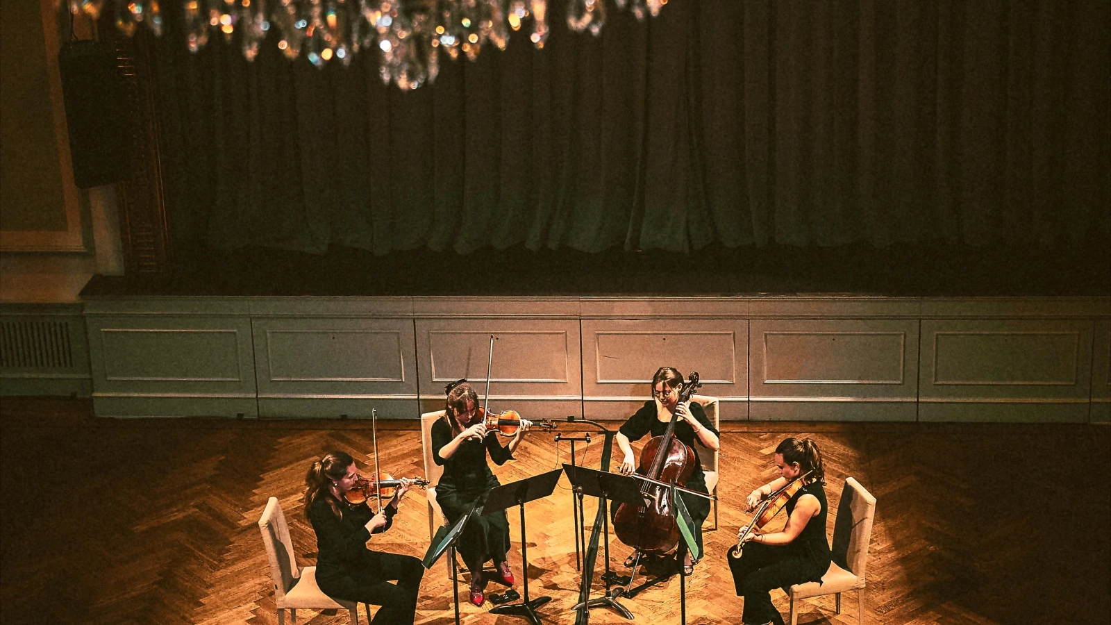 Offbeat Bohemia: S.E.M. Ensemble returns to the Bohemian National Hall