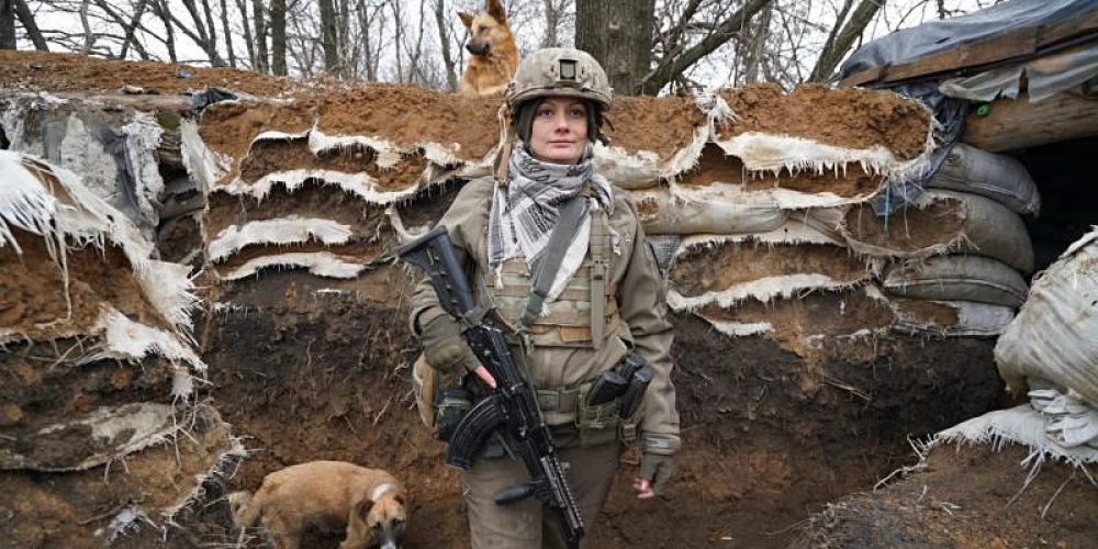 We Stand with Ukraine - Women on the Frontline