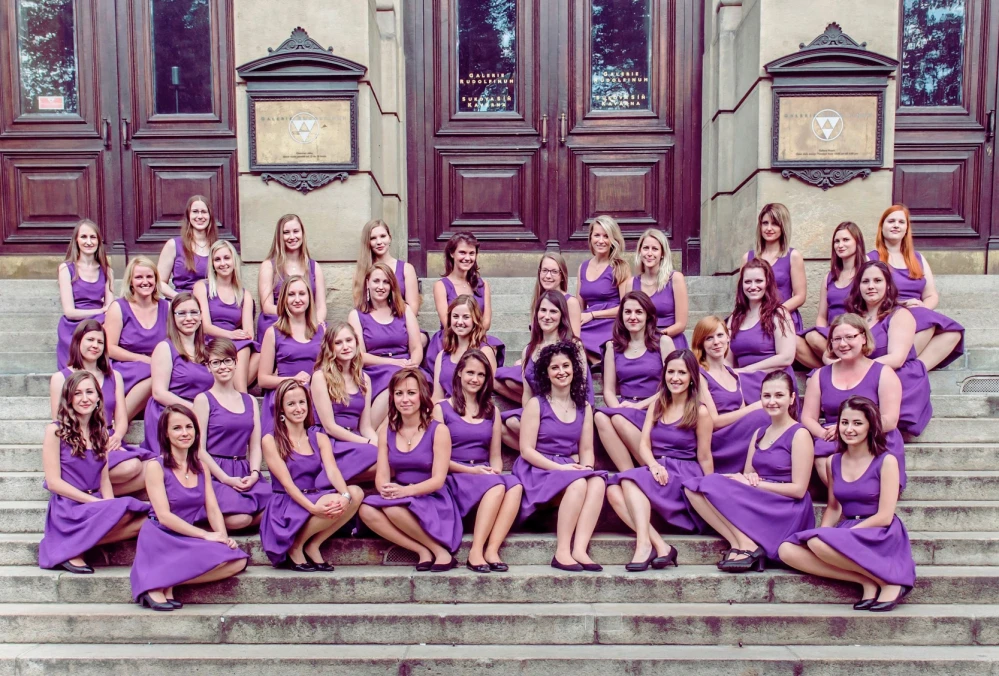 Cancioneta Praga: Melodies From All Over the World in Bohemian National Hall