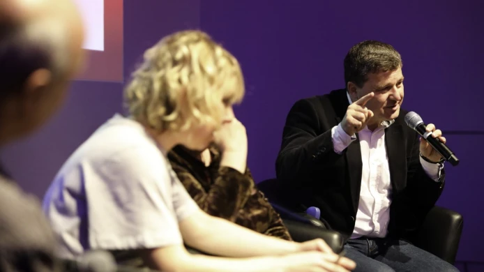 Overthinking – Thought-Provoking Interviews on Europe, Culture and Our Future