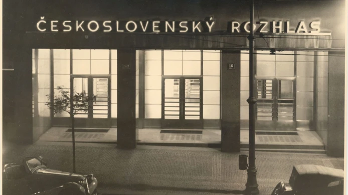 Česká centra v zahraničí připomenou výročí 100 let ČRo