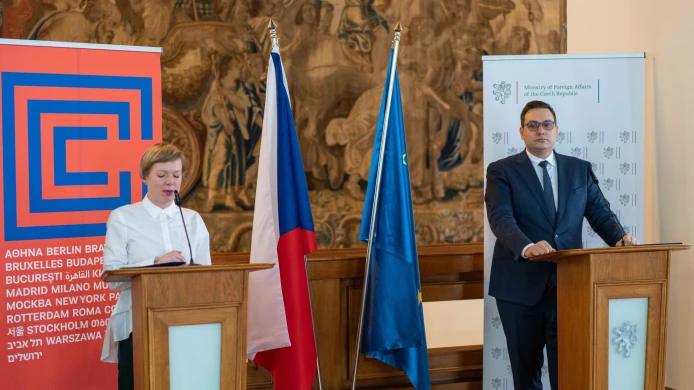 Ministr Lipavský uvedl do funkce novou generální ředitelku Českých center