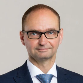 Mgr. Pavel Hlubuček, MBA