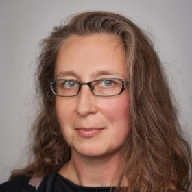 Mgr. Sandra Karácsony