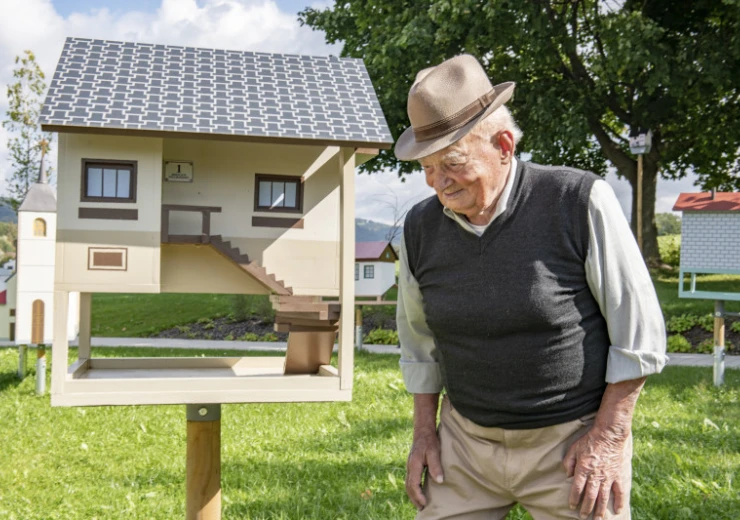 Kateřina Šedá | Stálá instalace v Hainfeldu © Roman Franc