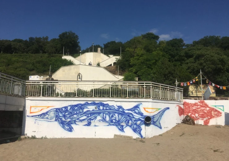 Realizovaný mural, Burgas červenec 2021 © Tomáš Starý