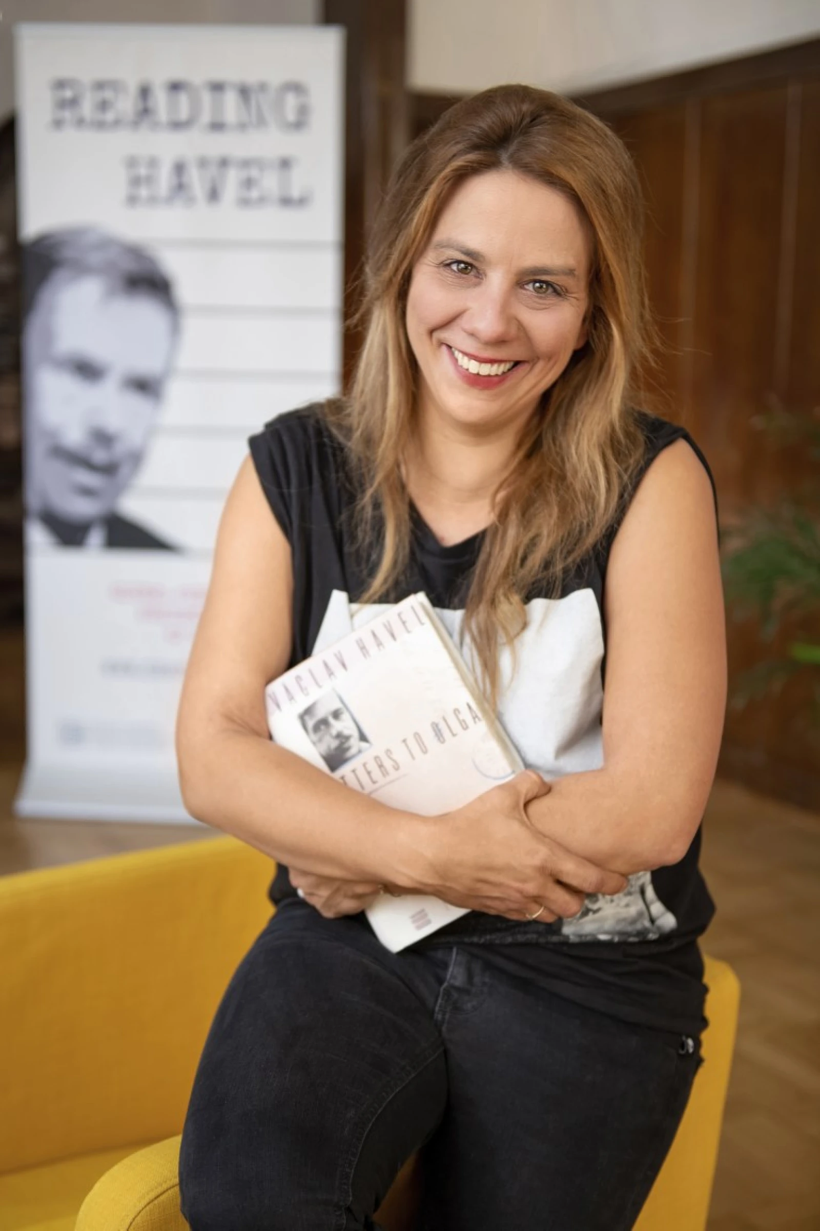 Reading Havel/Číst Havla: Aneta Langerová o Václavu Havlovi © Johana Kratochvílová/www.signatura.cz