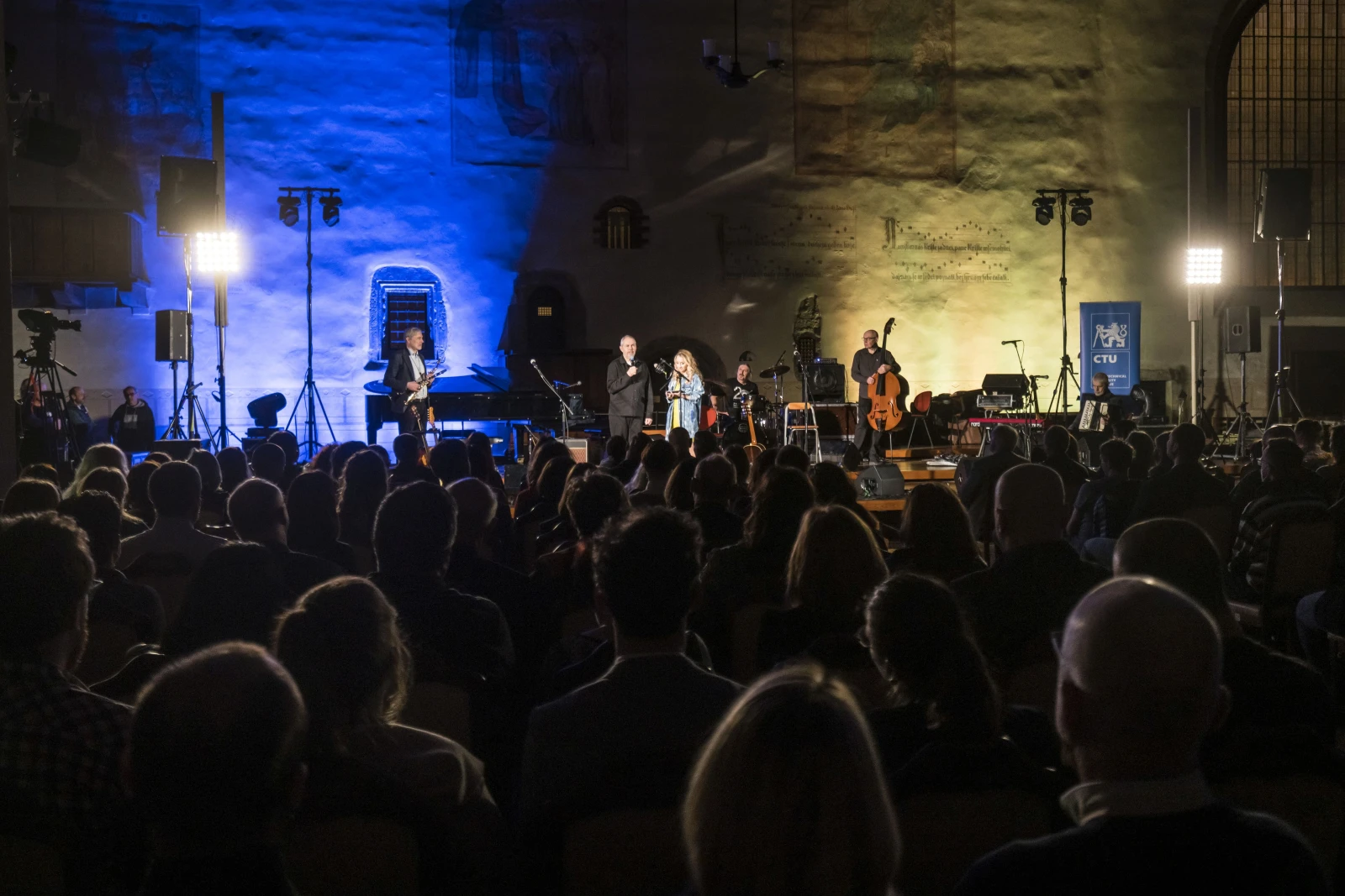 Benefiční koncert Jsme s vámi, jsme spolu © ČVUT