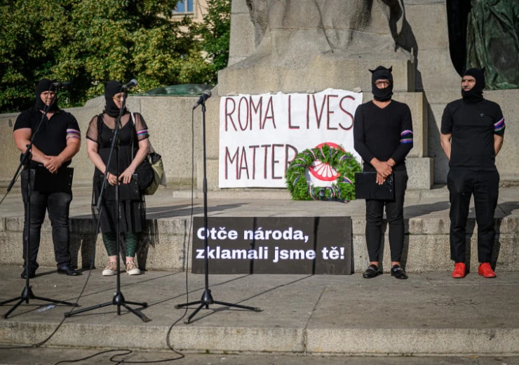 Tamara Moyzes / Romale Kale Panthera: From a Performance