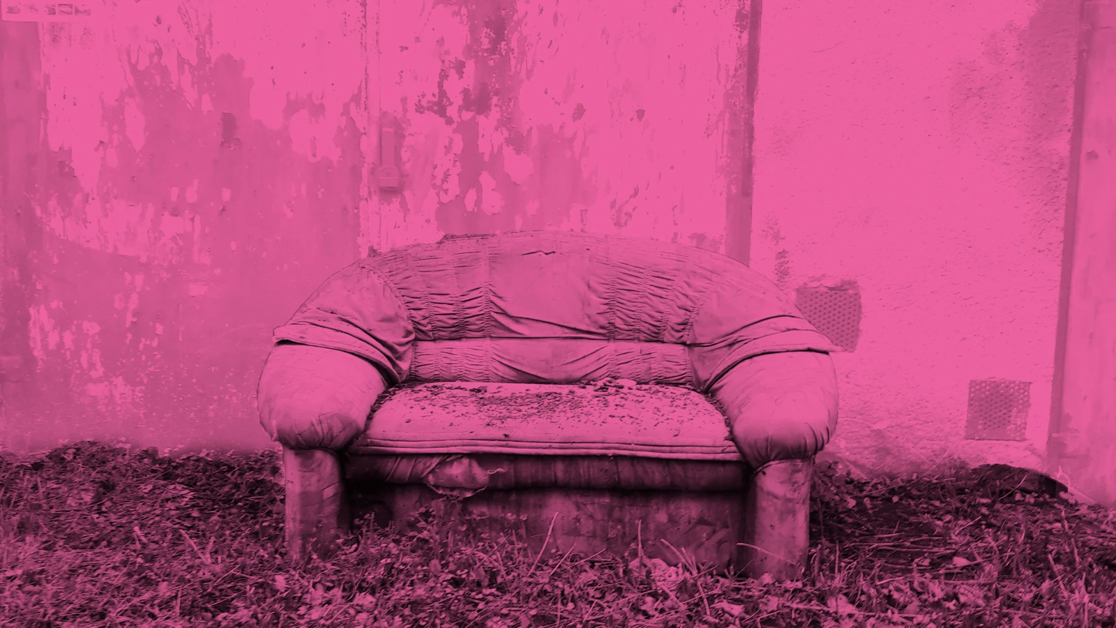 Non-Places of the Cities: Dialogue between Prague and Tbilisi