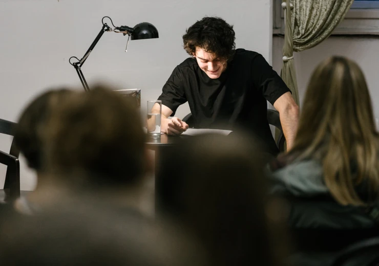Noc literatury 2022 – Josef Trojan čte v Lužickém semináři © Jakub Červenka