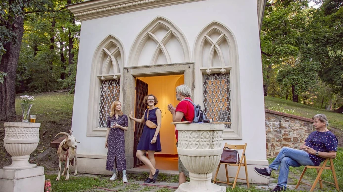 Lenka Sýkorová a Altán Klamovka k Supermarket Art Fair