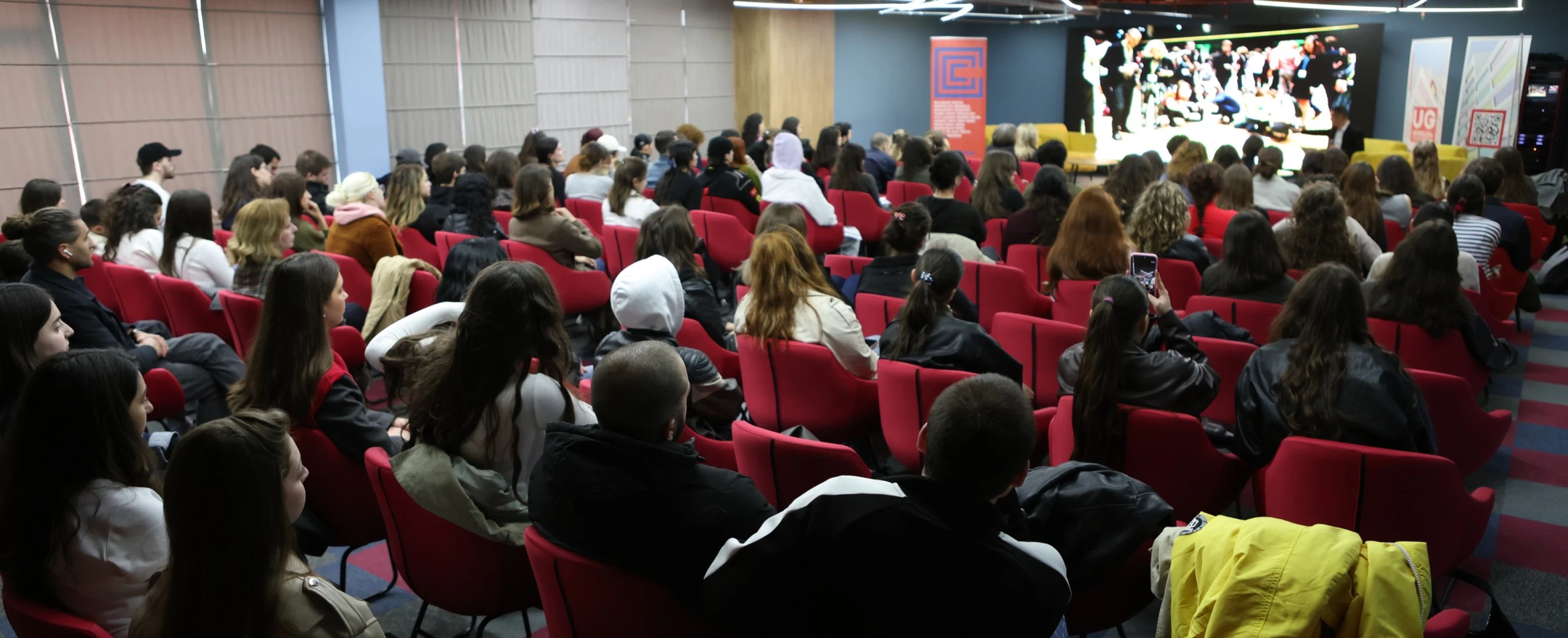 Prezentace a diskuze na Gruzínské universitě od Osamu Okamury ©The University Of Georgia