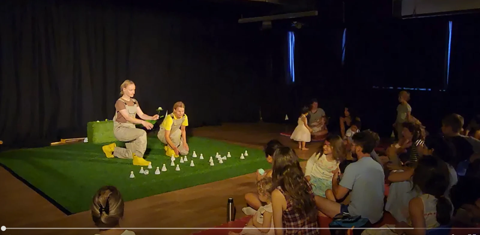 České divadlo FysioART se úspěšně představilo na Mezinárodním festivalu dětského divadla v Tel Avivu!