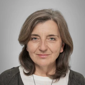 Eva Takamine