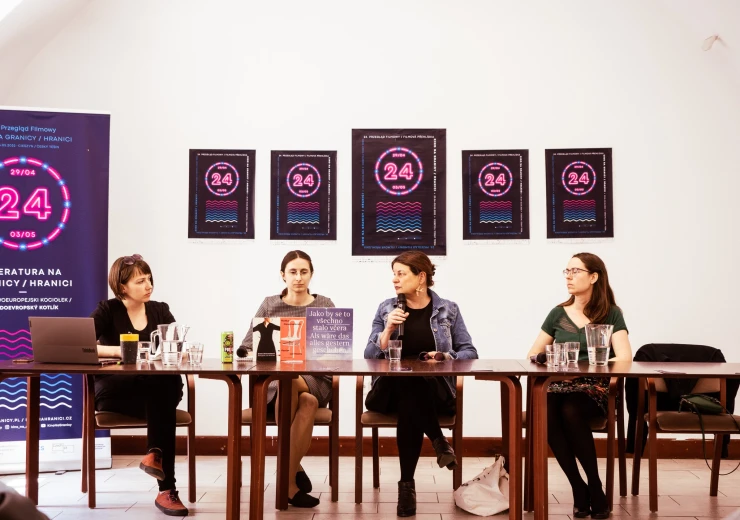 kino-na-hranici--z-leva-izabela-szulc--radka-denemarkova--agata-wrobel--olga-czernikow-fot.-alek.jpg