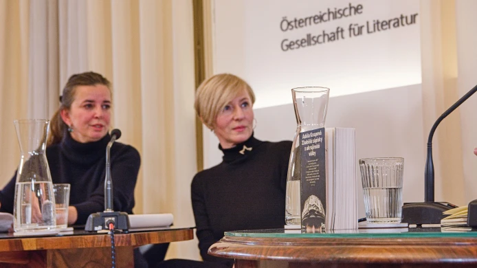 Rückblick | CZ-AT [tʃæt] mit Michael Stavarič: Adéla Knapová