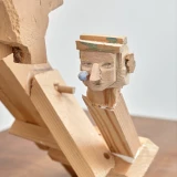 Róza El-Hassan, „Tear-head I.“, 2025, Foto: Áron Weber, courtesy Longtermhandstand